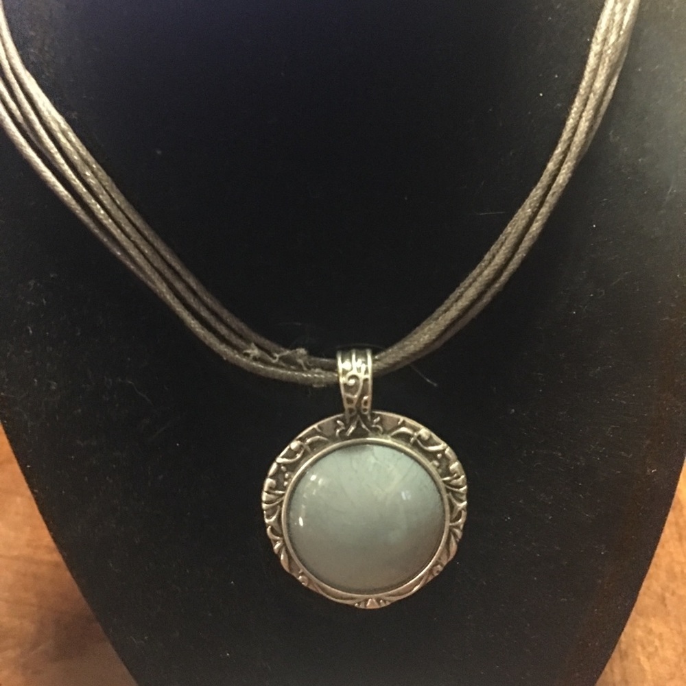 Woman’s necklace